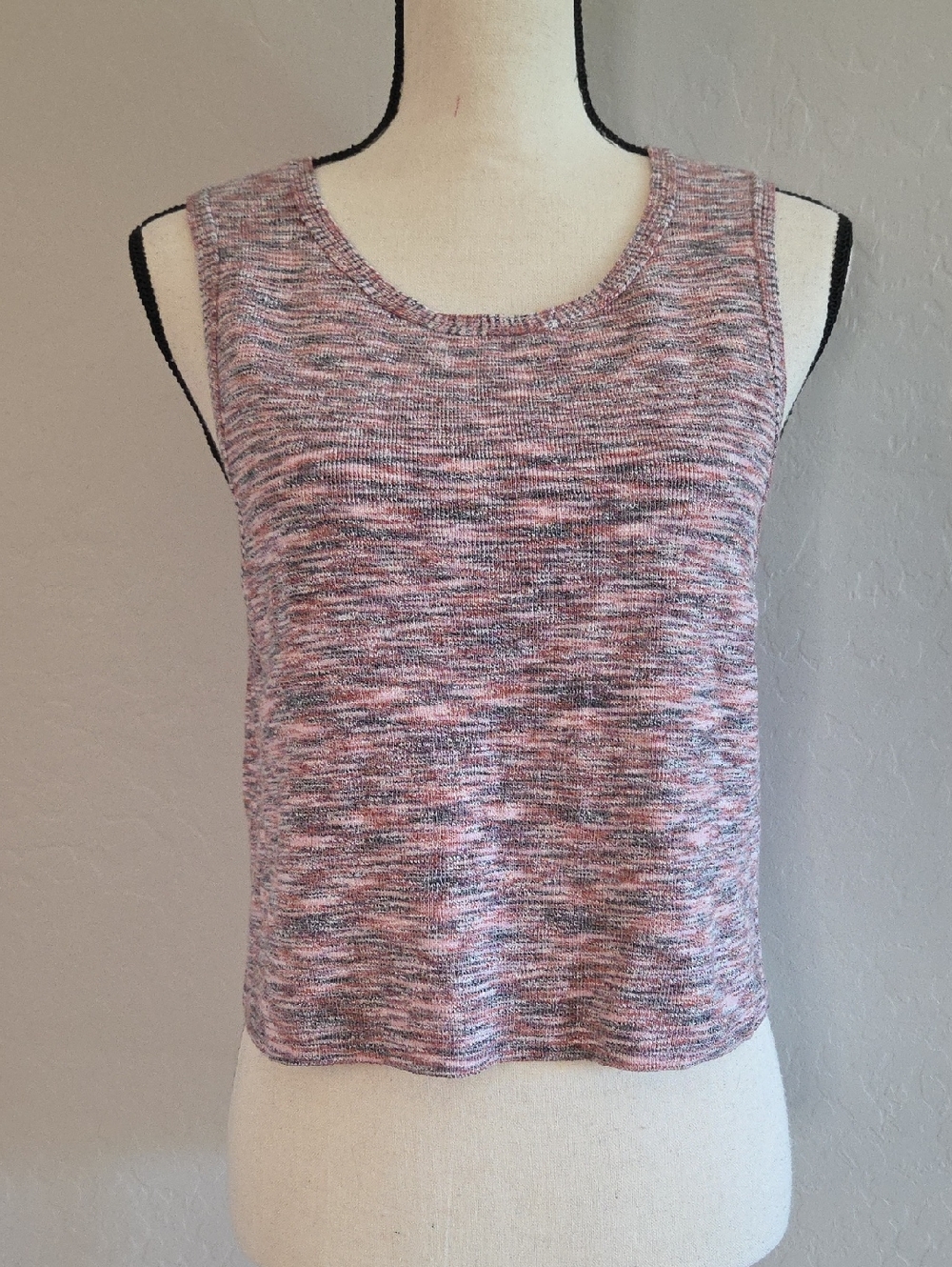 Free People Pink Marled Scoop Neck Cropped Knit Tank Size Large NWT